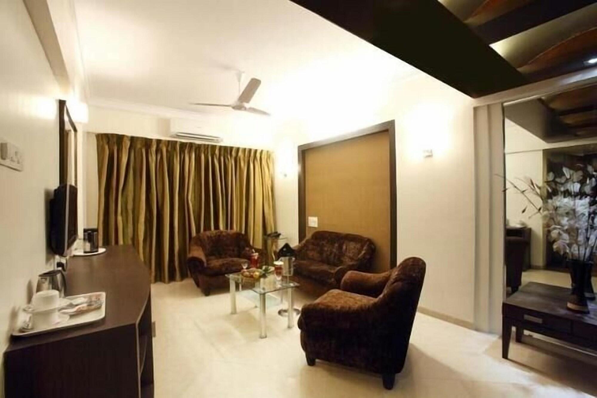 Hotel Plaza Mumbai Exterior foto